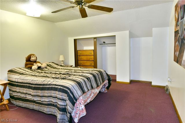 4995 Parkman Road NW, Warren, OH 44481