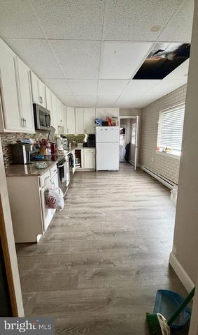714 N 8TH ST, Allentown, PA 18102