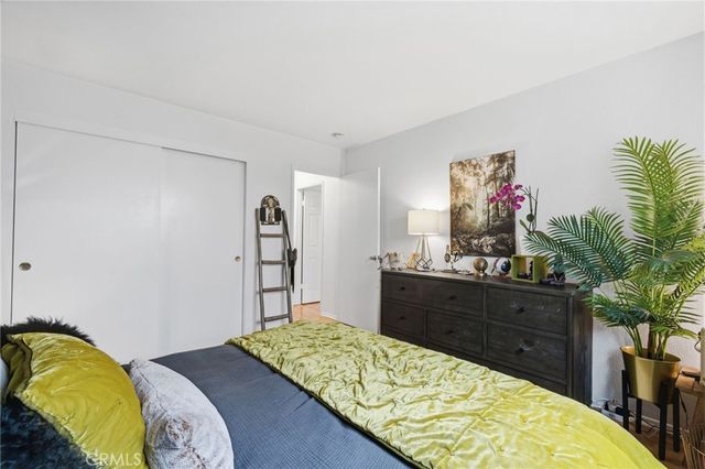 206 Portland Avenue, Huntington Beach, CA 92648