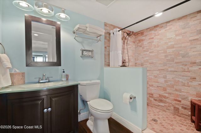 1923 Jimmy Buffett Memorial Highway C-3, Indian Harbour Beach, FL 32937