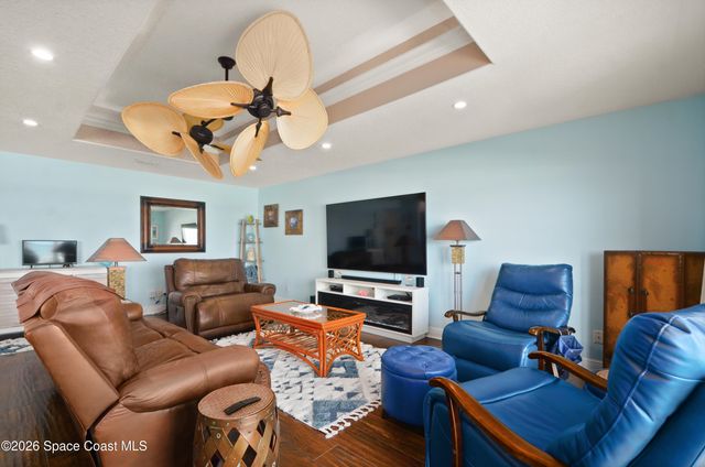 1923 Jimmy Buffett Memorial Highway C-3, Indian Harbour Beach, FL 32937