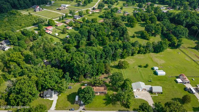 287 Oakridge Dr, Mt Washington, KY 40047