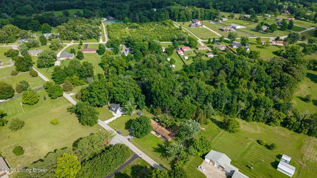 287 Oakridge Dr, Mt Washington, KY 40047