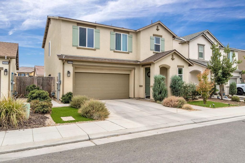 Image 41 of property listing at 3948 Wrenwood Avenue, Clovis, CA 93619