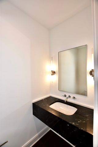 60 E Randolph Street PH24B, Chicago, IL 60601