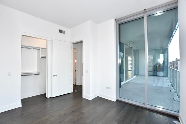 60 E Randolph Street PH24B, Chicago, IL 60601