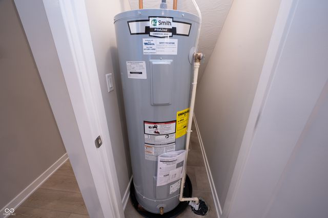 7294 Broadview Lane, Mccordsville, IN 46055