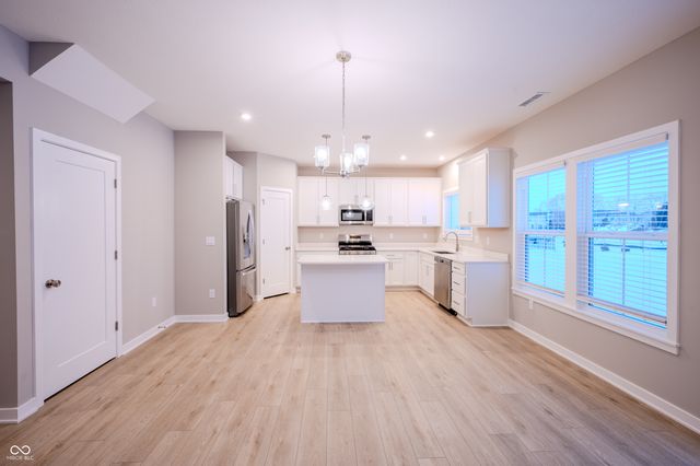 7294 Broadview Lane, Mccordsville, IN 46055