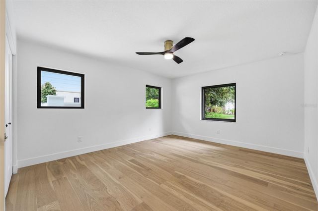 2823 W MORRISON AVENUE, Tampa, FL 33629