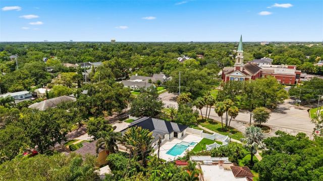 2823 W MORRISON AVENUE, Tampa, FL 33629