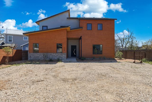 608 Labor, San Antonio, TX 78210