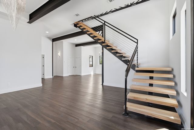 608 Labor, San Antonio, TX 78210