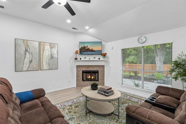 2017 Kenny Court, Lewisville, TX 75067