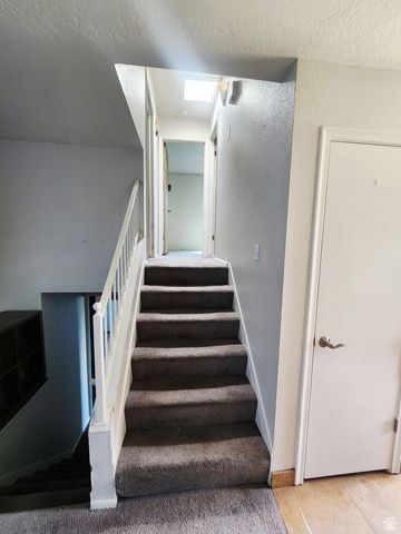 6043 W PARKHAM WAY, Kearns, UT 84118