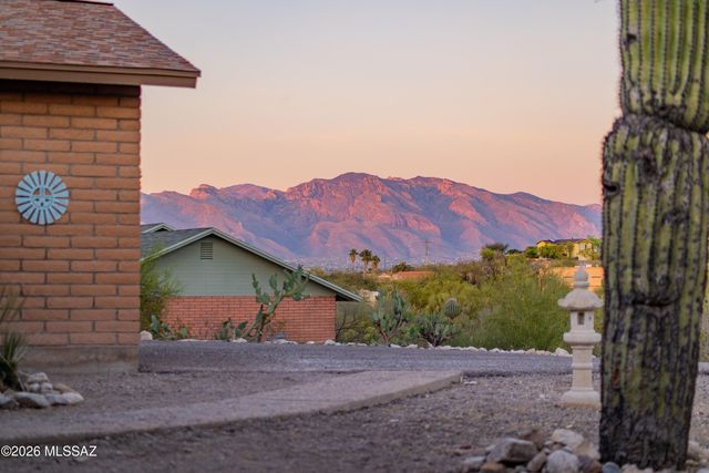 4661 N Camino De Oeste, Tucson, AZ 85745