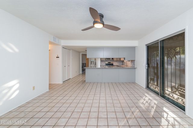 4661 N Camino De Oeste, Tucson, AZ 85745