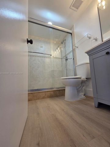 10023 Winding Lake Rd 104, Sunrise, FL 33351