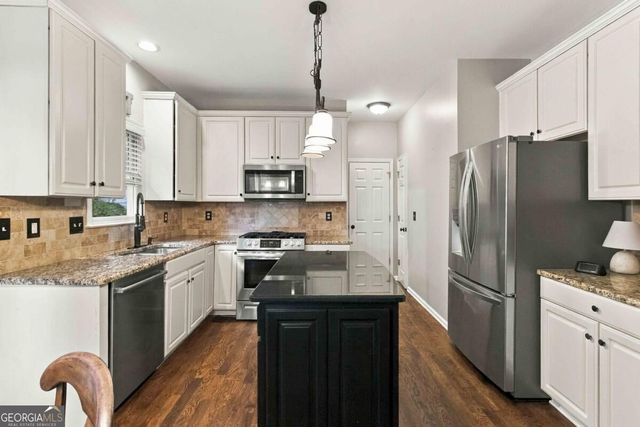 5880 The Twelfth Fairway, Suwanee, GA 30024