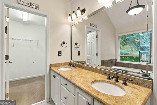 5880 The Twelfth Fairway, Suwanee, GA 30024