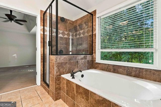 5880 The Twelfth Fairway, Suwanee, GA 30024