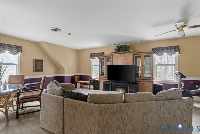 8605 Old Brompton Rd, Chesterfield, VA 23832