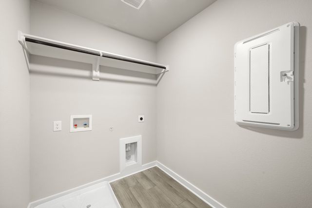 226 Wagon Spoke 13, Fort Worth, TX 76120