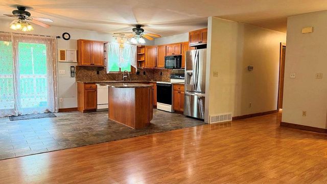 338 South Street, Deforest, WI 53532