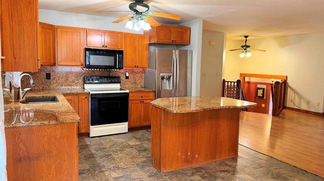 338 South Street, Deforest, WI 53532