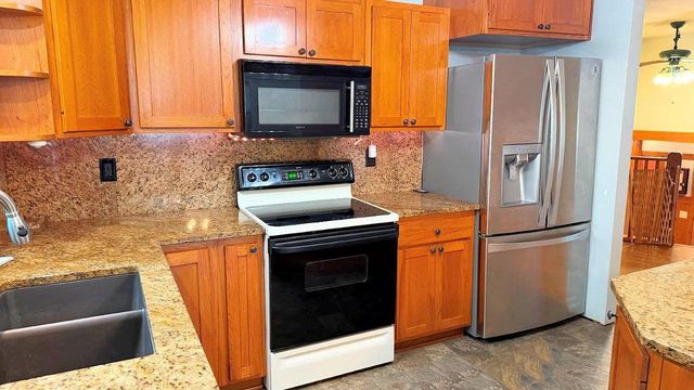 338 South Street, Deforest, WI 53532