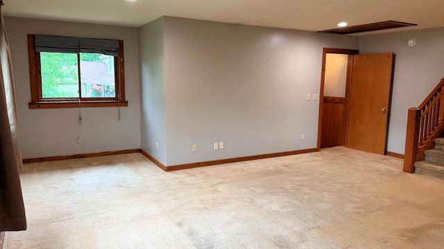 338 South Street, Deforest, WI 53532