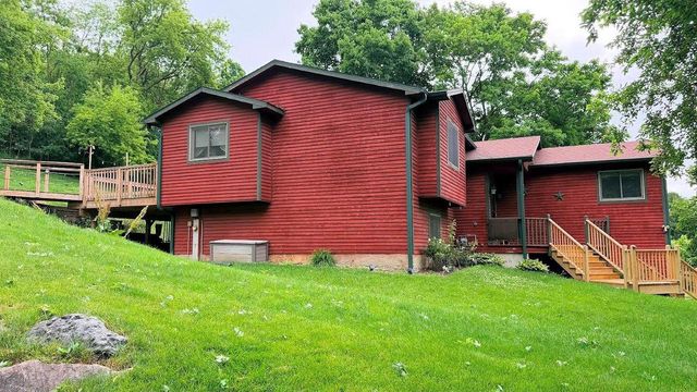 338 South Street, Deforest, WI 53532