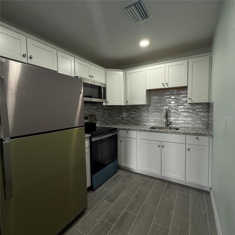 447 GRANADA BOULEVARD 1, North Port, FL 34287