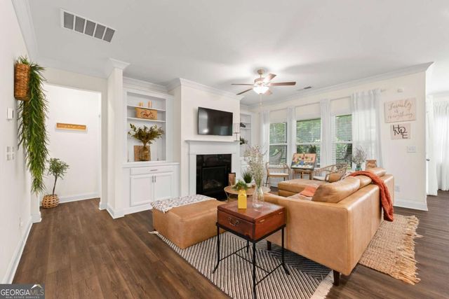 430 Plainfield Street, Fayetteville, GA 30215