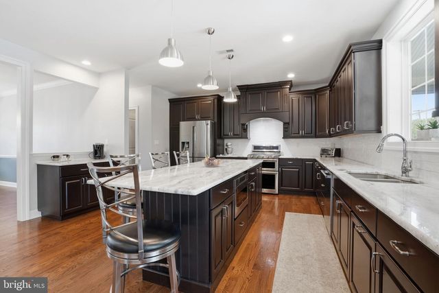 9 WALNUT WAY, Langhorne, PA 19047