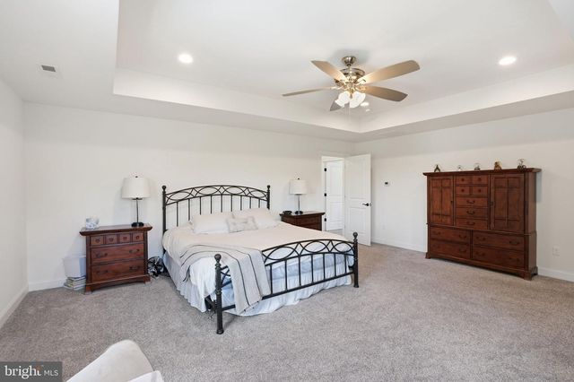 9 WALNUT WAY, Langhorne, PA 19047