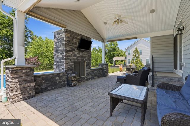 9 WALNUT WAY, Langhorne, PA 19047