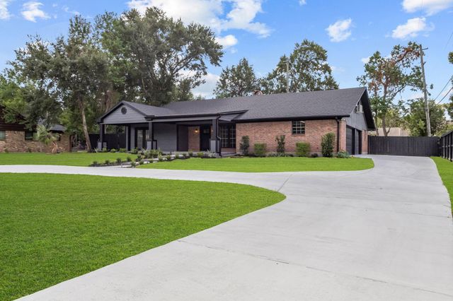 617 Baywood Drive, Seabrook, TX 77586