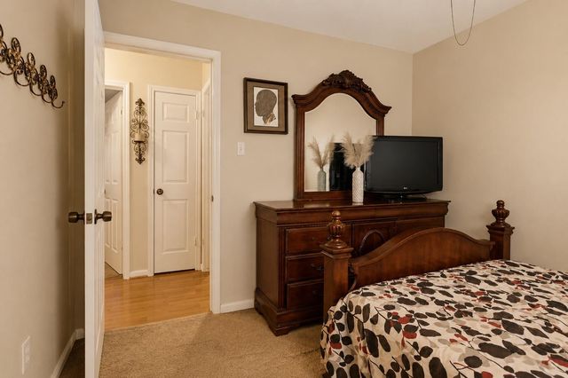 10323 Sageyork Drive, Houston, TX 77089