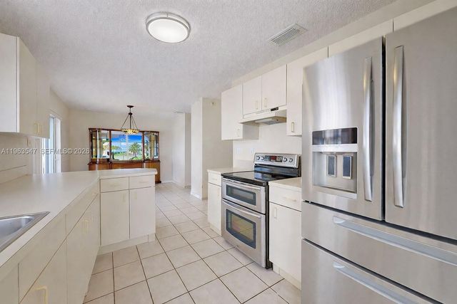 6322 SW 112th Pl, Miami, FL 33173