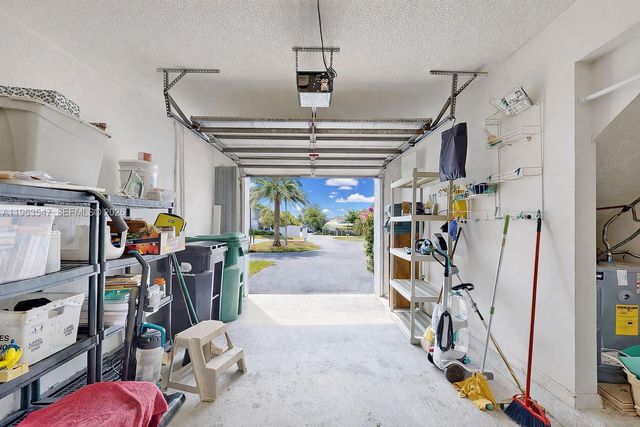 6322 SW 112th Pl, Miami, FL 33173