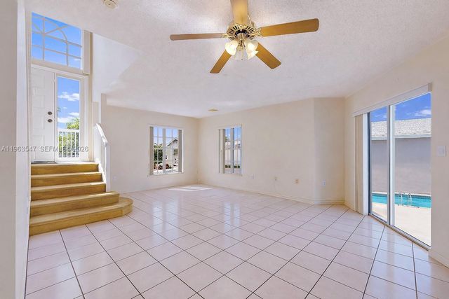 6322 SW 112th Pl, Miami, FL 33173