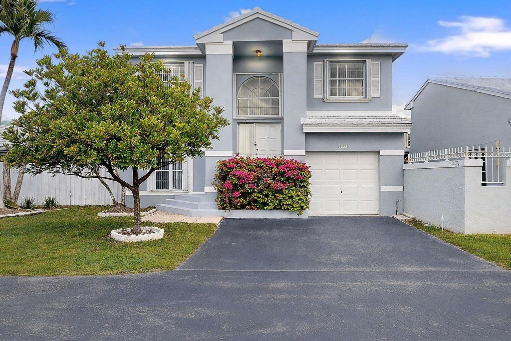6322 SW 112th Pl, Miami, FL 33173
