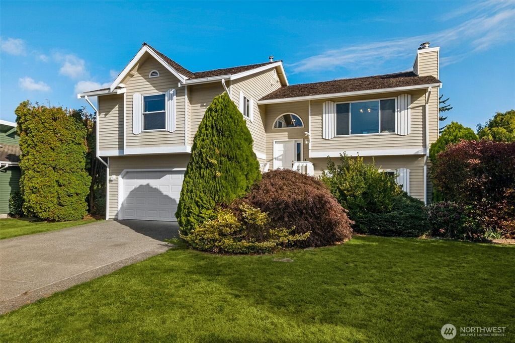 537 Burger Place, Enumclaw, WA 98022