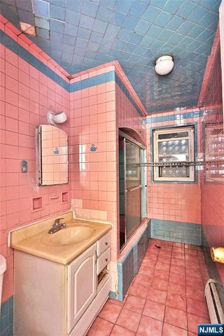 27-29 Oak Street, Paterson, NJ 07501