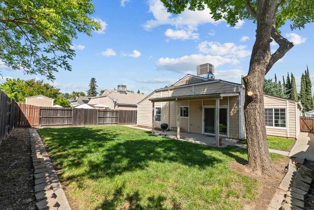 5925 Creighton Way, Sacramento, CA 95842