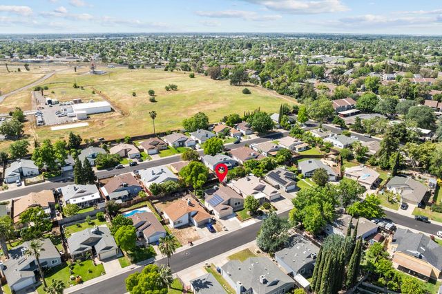 5925 Creighton Way, Sacramento, CA 95842