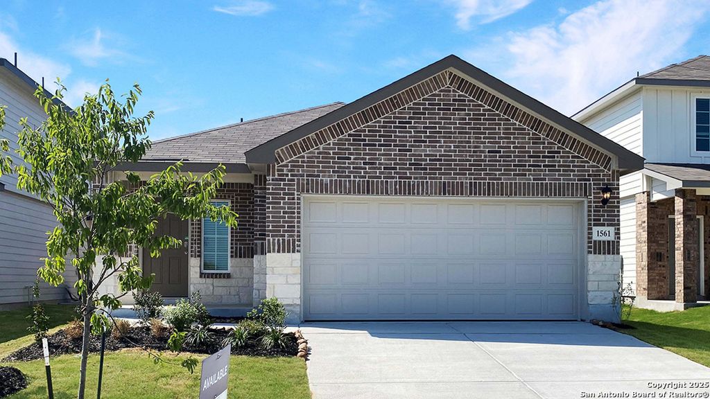 1561 Agave Cellar, New Braunfels, TX 78130