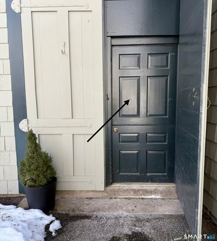 7 Washington Road, Woodbury, CT 06798