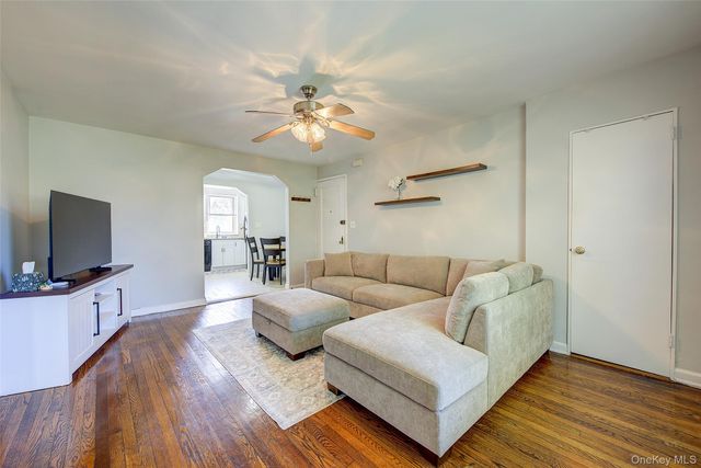 35-21 205th Street 313, Bayside, NY 11361