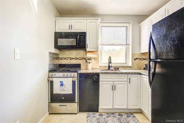 35-21 205th Street 313, Bayside, NY 11361